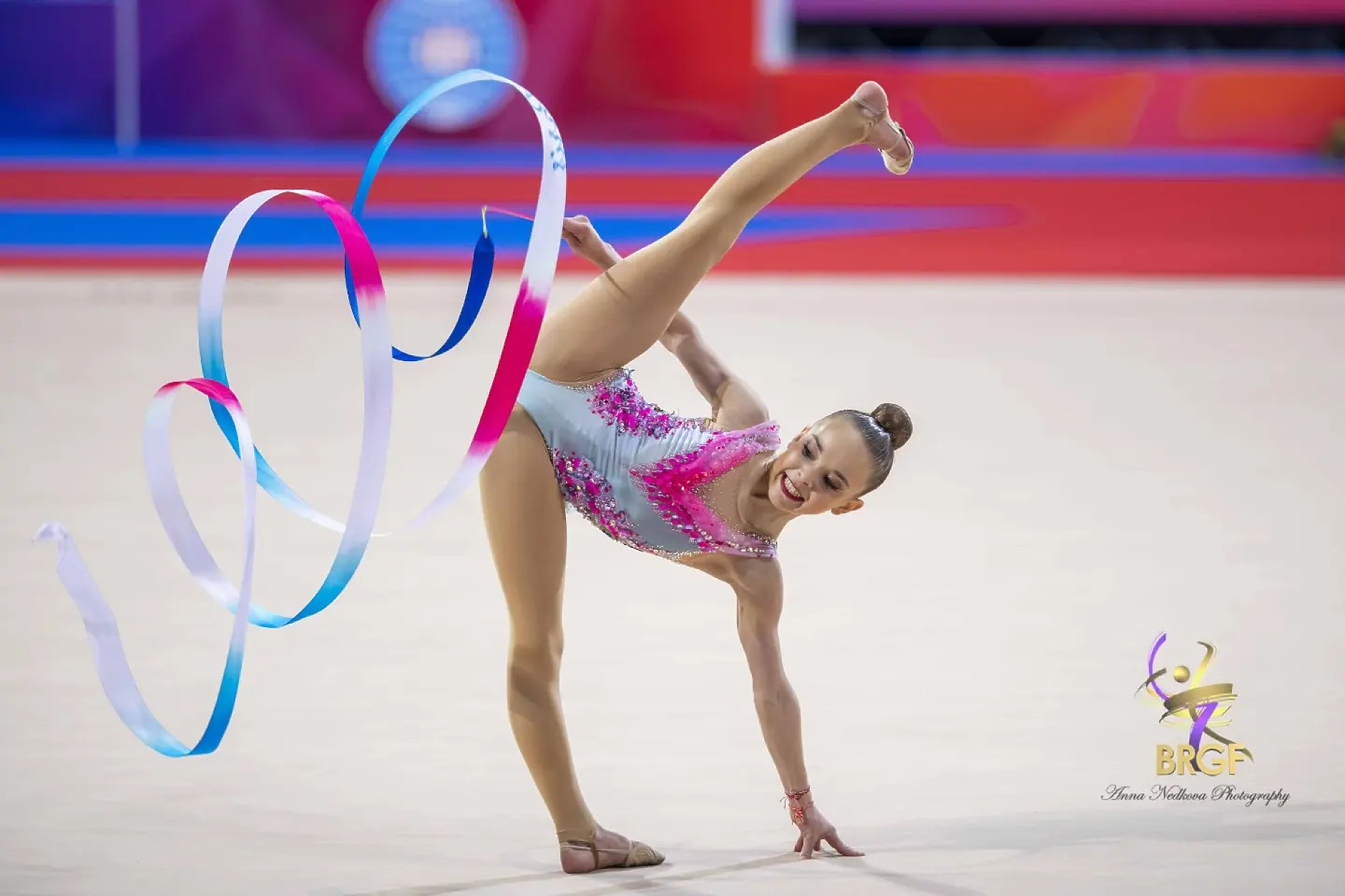 Стилияна Николова. Снимка от фейсбук страницата на Българската федерация по художествена гимнастика