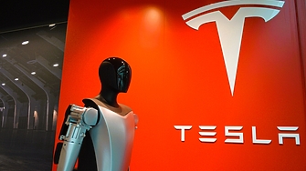 Хуманоидният робот на Tesla известен като Optimus все още е