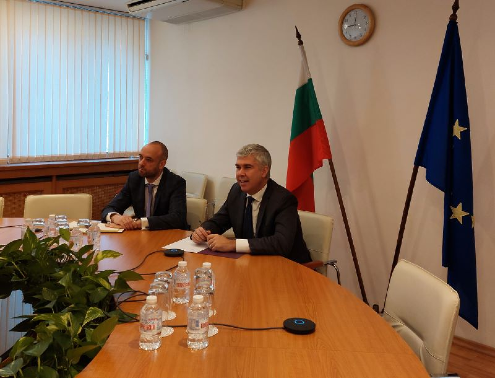 България предлага помощ на Украйна за възстановяване на електроенергийната ѝ система