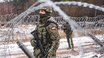 Външният министър на Полша предложи  „тежка бригада“ за бързо реагиране на ЕС