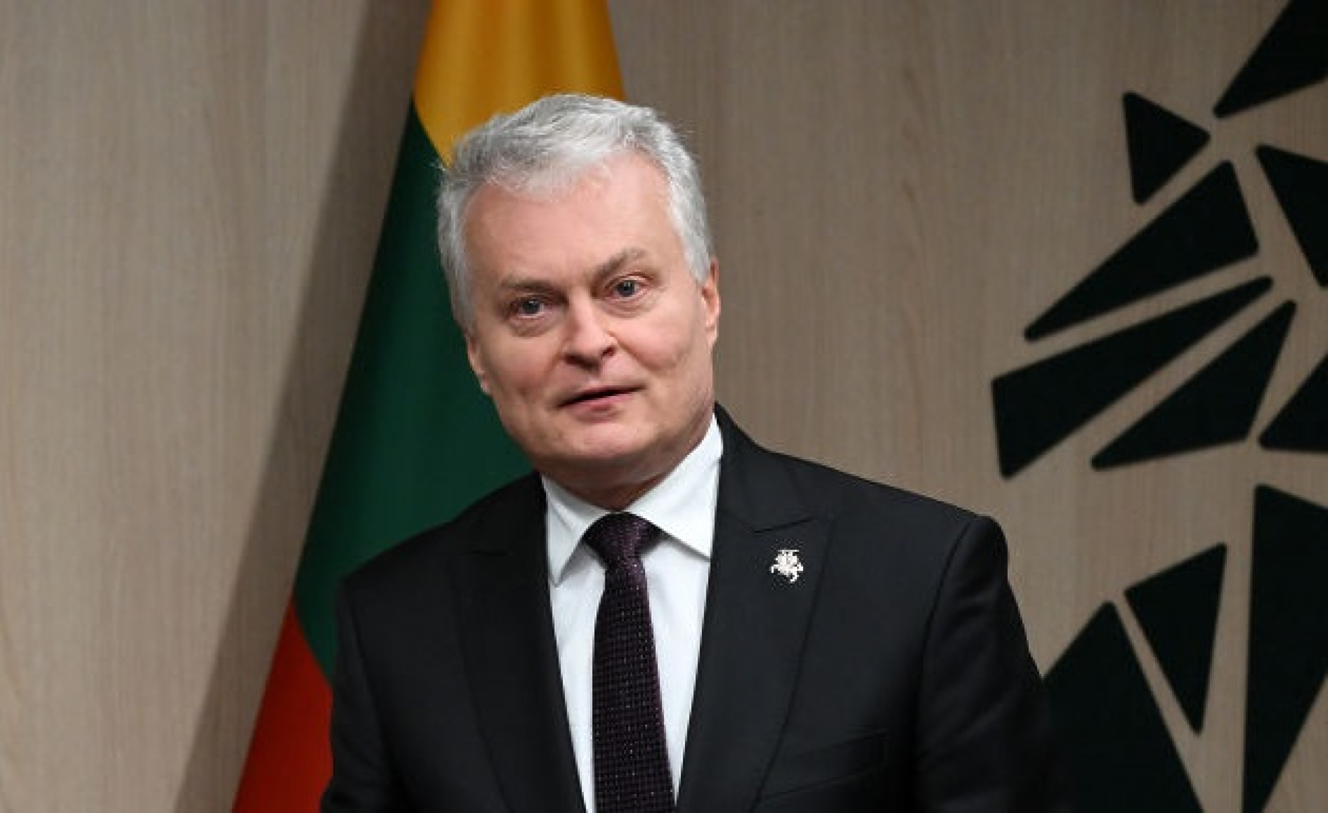 Литовците гласуват днес за президент