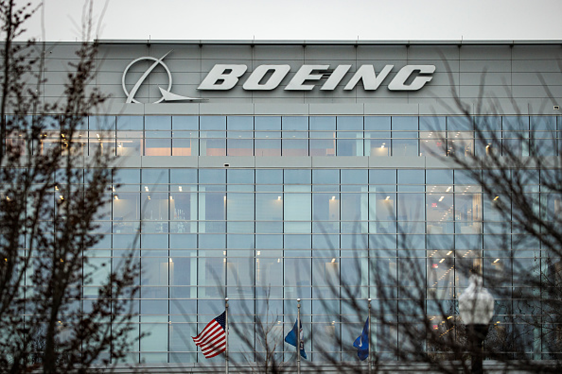Умря и вторият информатор за дефектите на самолетите Boeing