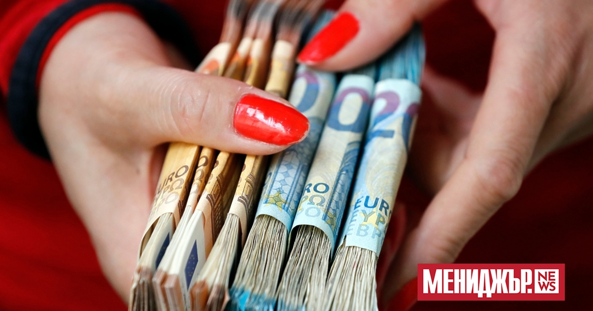 Шефът на Централната банка на Малта Едуард Сциклуна и вицепремиерът