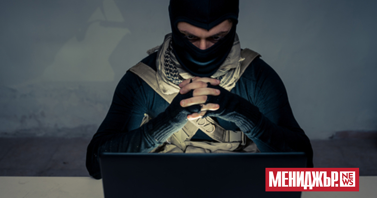 В най-малко три синагоги и в музей в Манхатън и