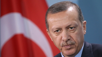 Турските медии съобщават за разследване на служители на реда обвинени