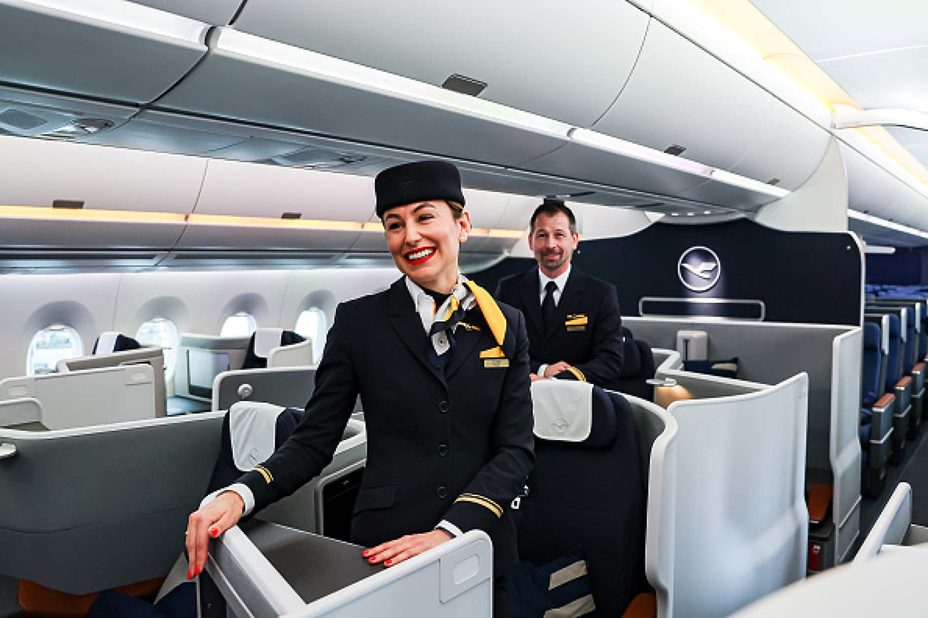 Lufthansa връща безплатните напитки в икономична класа