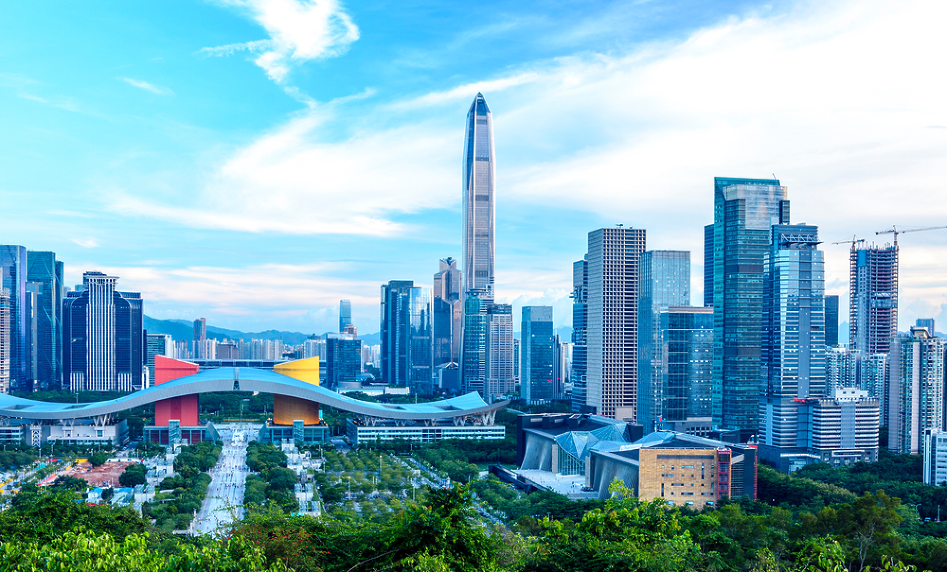 Китайският мегаполис Шънджън с най-бързия растеж на населението от милионери в световен мащаб
