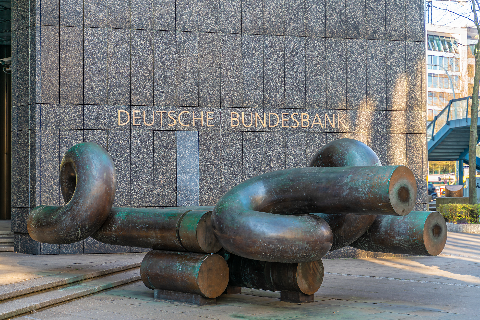 Бундесбанк прогнозира ръст на германската икономика 