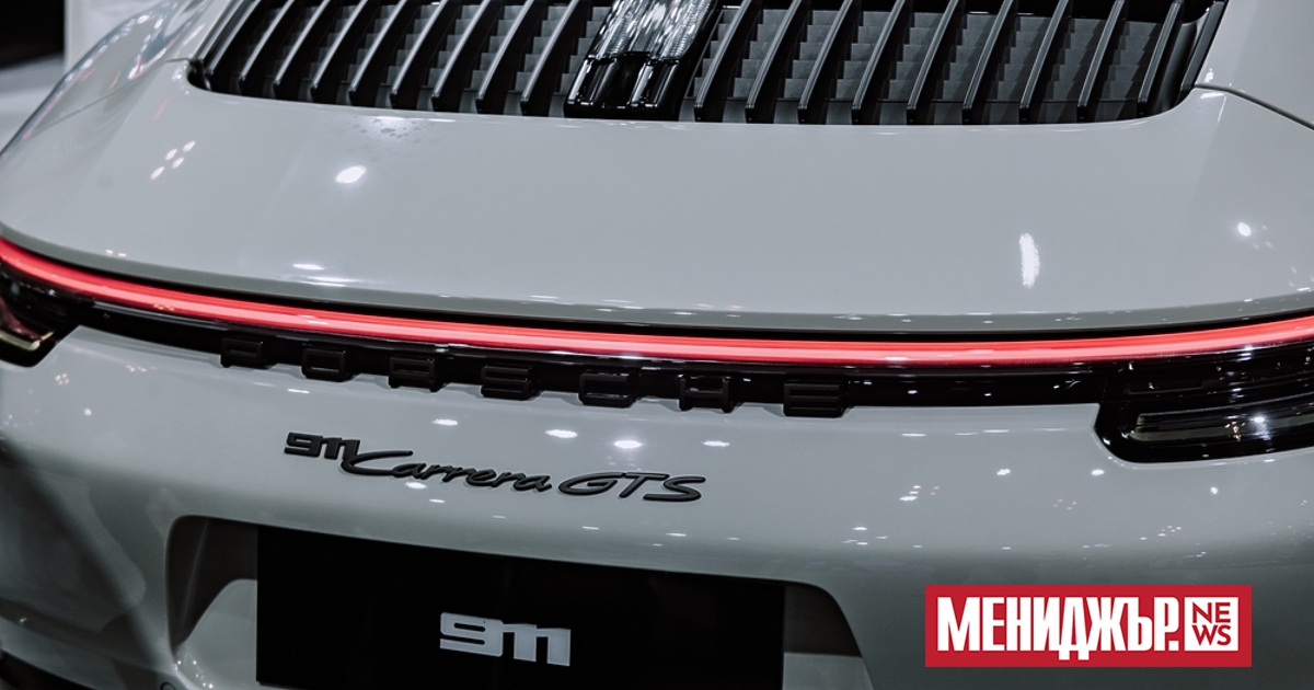 Porsche разкри първата по рода си производствена хибридна версия на своя