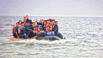 Турската брегова охрана спаси 72 нелегални мигранти край бреговете на