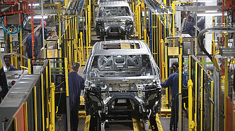 Изненадващ спад в САЩ в продажбите на коли местно производство, на фона на общ ръст в автотърговията