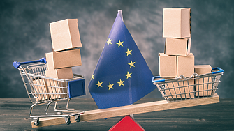 Търговски излишък за близо 14 млрд. евро натрупа ЕС  