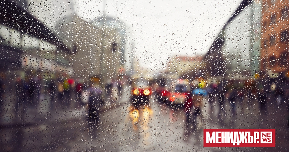 Силни бури с проливни дъждове и градушки вилнеят от три дни