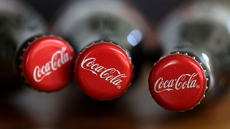 Coca-Cola и десетки други обещаха да напуснат Русия. Това обаче се оказа по-трудно от очакваното