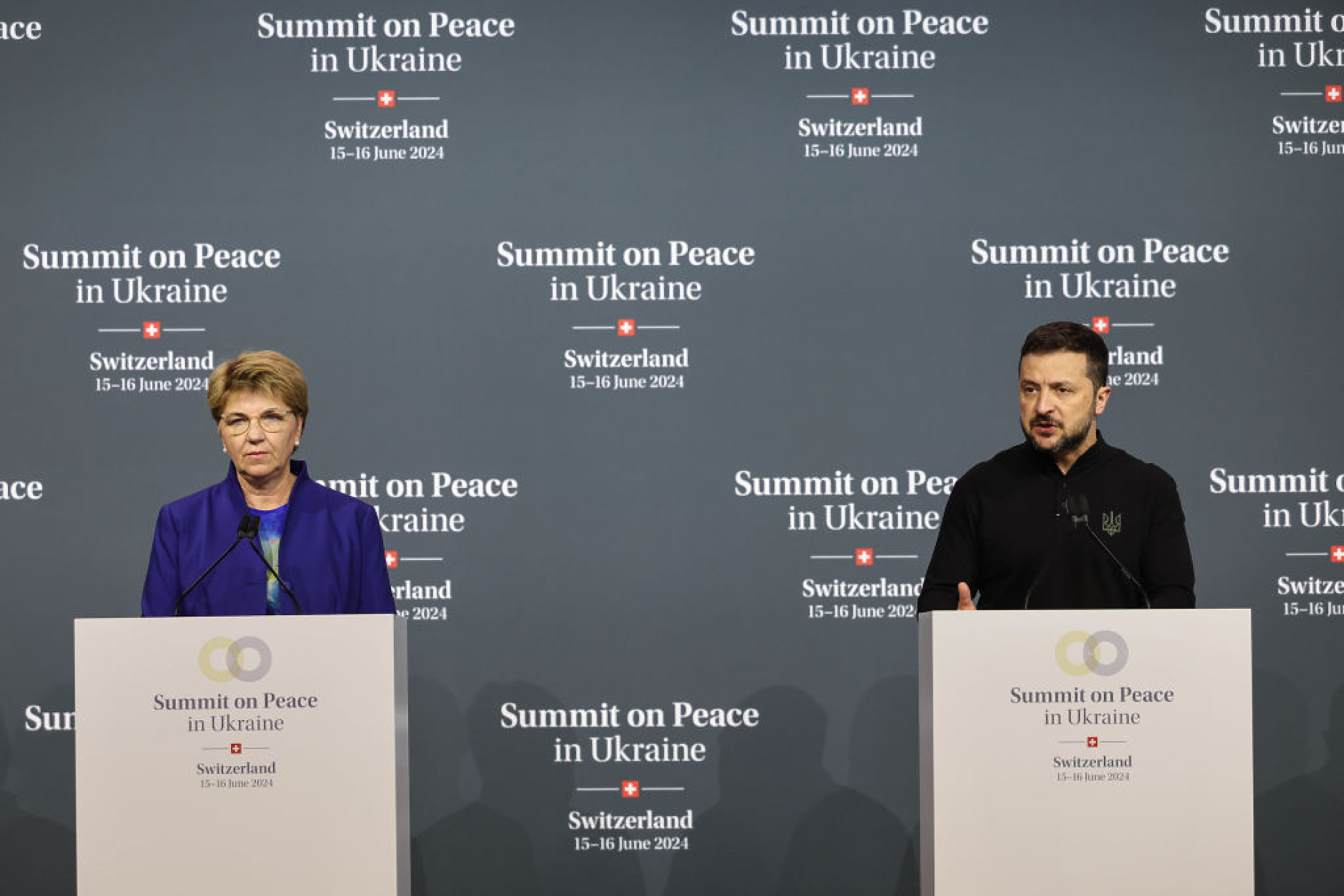 Зеленски на конференцията за мир в Украйна: Натискът върху Москва се увеличава