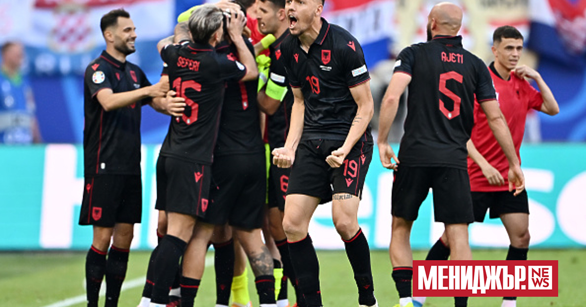 Албанският нападател Мирлинд Даку, който с мегафон даде тон на