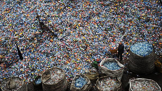Токио поставя строги изисквания към бизнеса при използване на пластмаси в производството