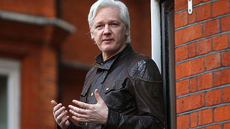 След дългогодишна правна сага основателят на Wikileaks Джулиан Асанж напусна