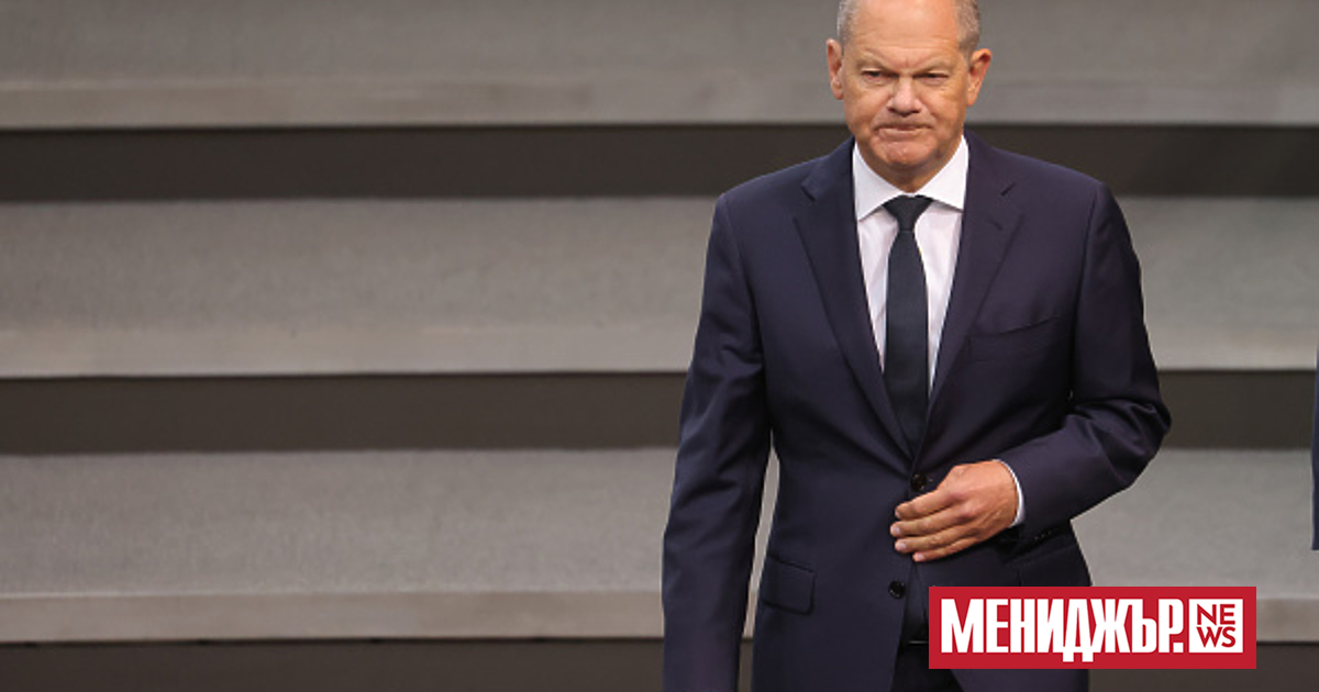 Германският канцлер Олаф Шолц заяви, че всеки ден изпраща текстови