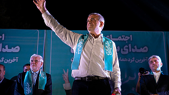  Реформаторът Масуд Пезешкиан спечели президентските избори в Иран 