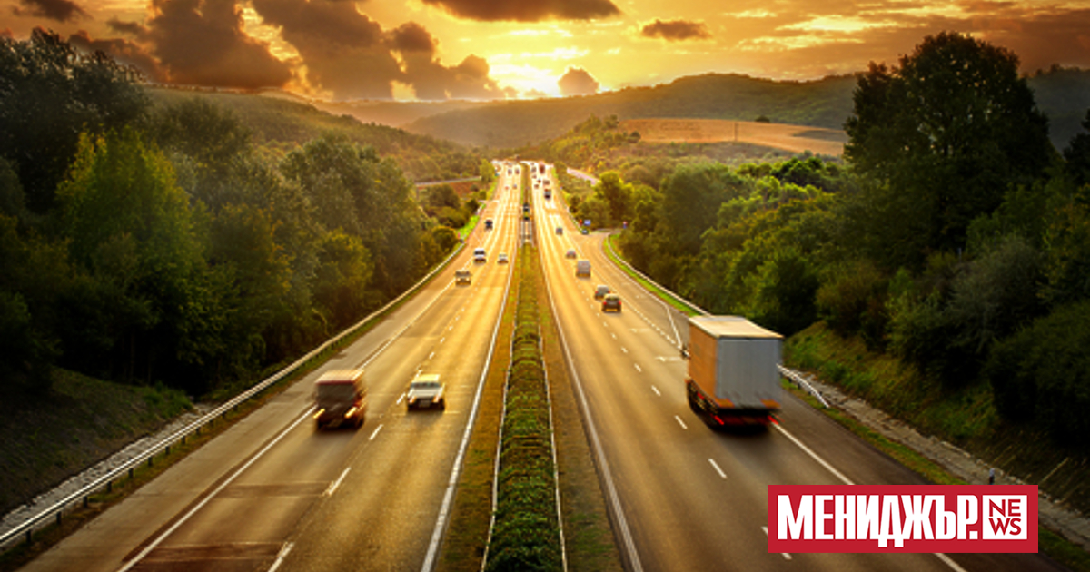 Допълнителната лента за облекчаване на трафика край Симитли вече е