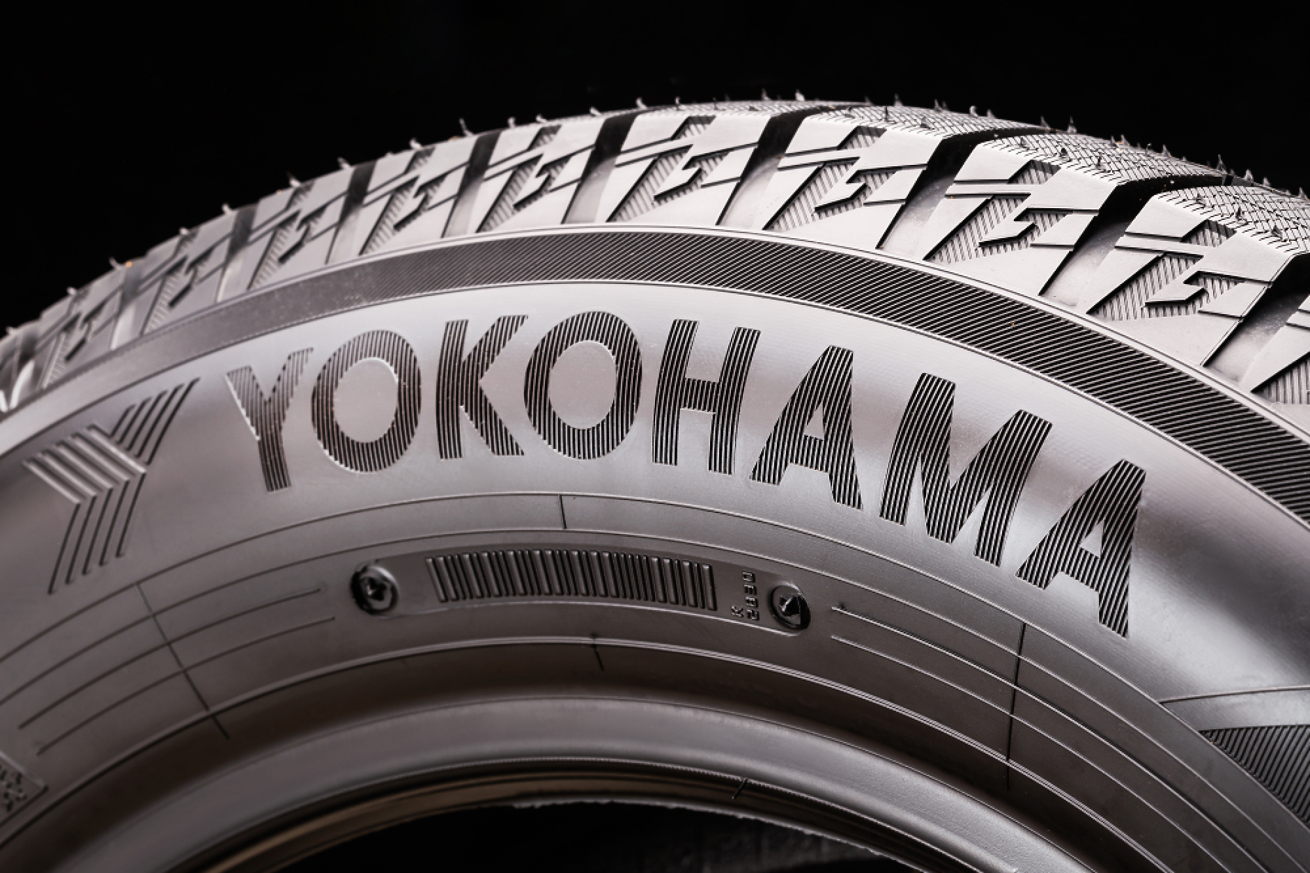 Японската Yokohama Rubber купува подразделение на  Goodyear за $1,5 млрд.