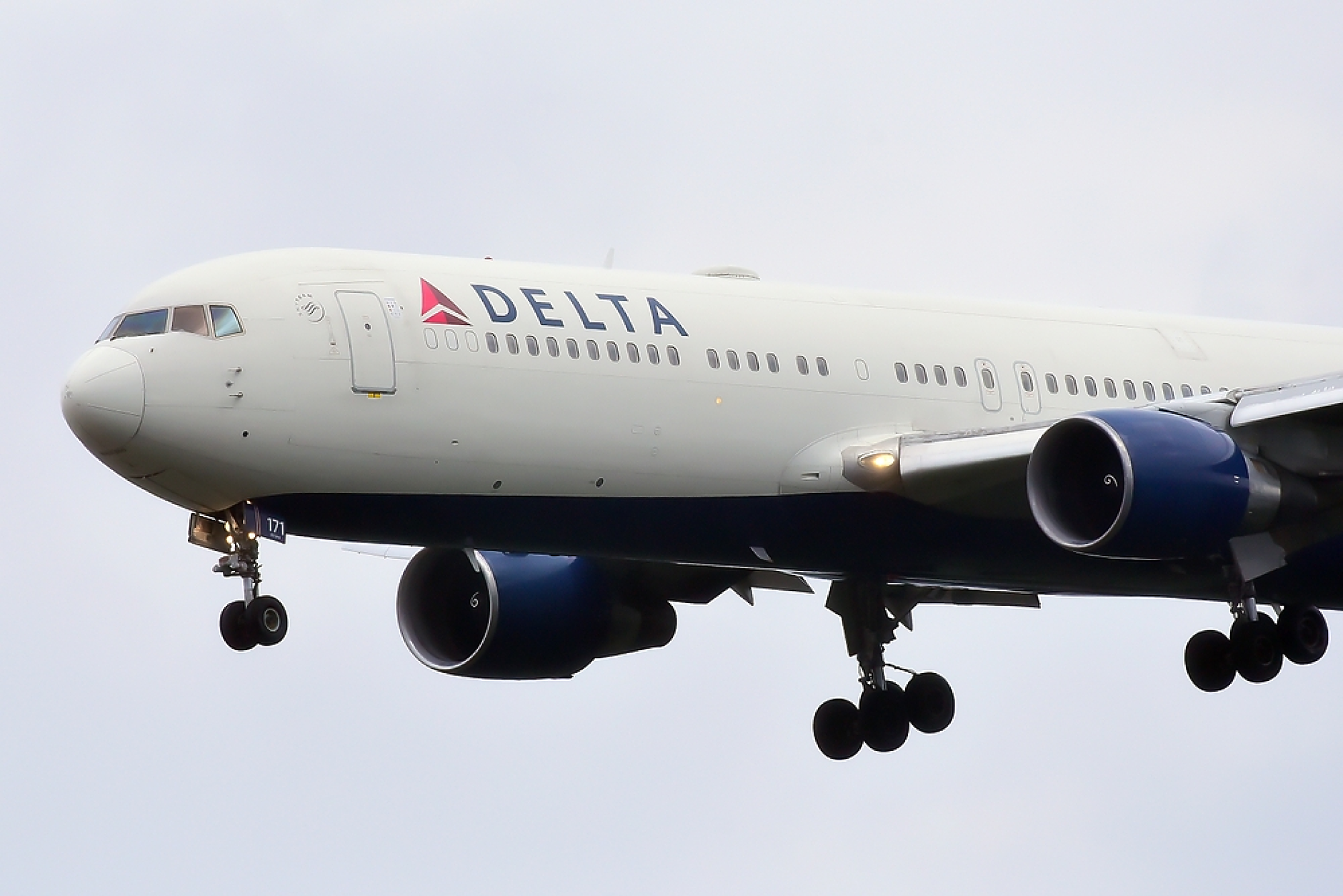 Олимпиадата ще струва на Delta $100 млн., тъй като пътниците избягват Париж