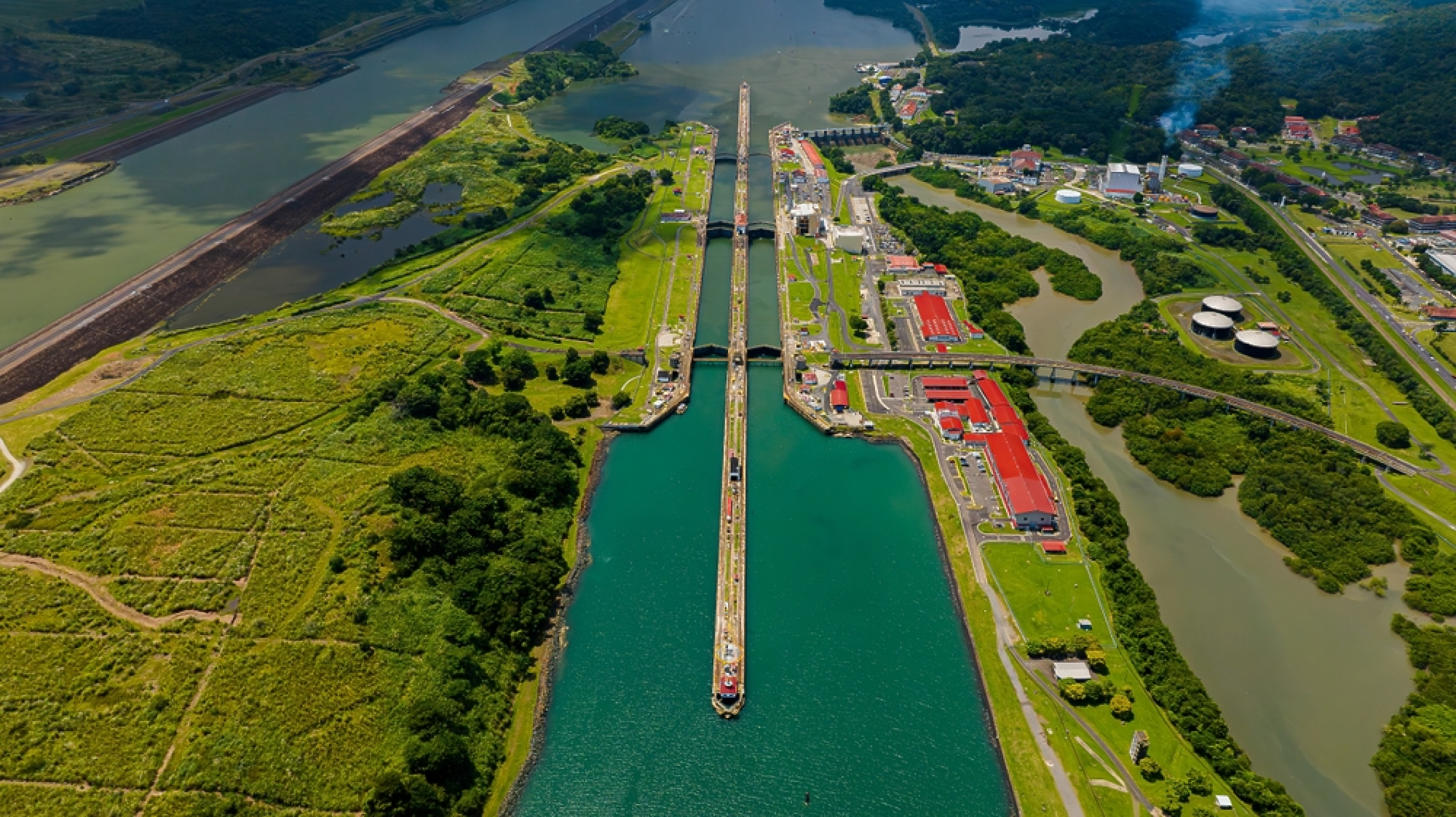 Нов питеен резервоар за 1,6 млрд. долара ще увеличи капацитета на Панамския канал 