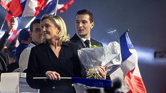 189 кандидат-депутати  се оттеглиха от втория тур на парламентарните избори във Франция