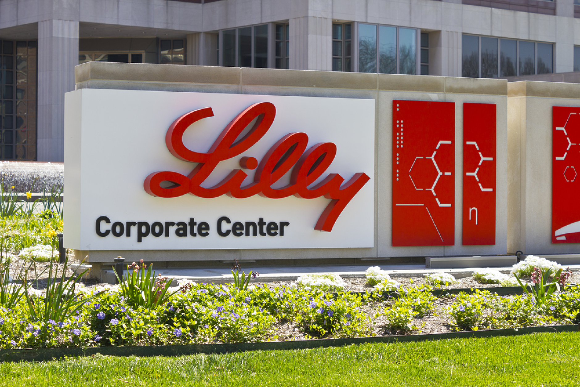 Фармацевтичният гигант Eli Lilly купува конкурента си Morphic за $3,2 млрд.