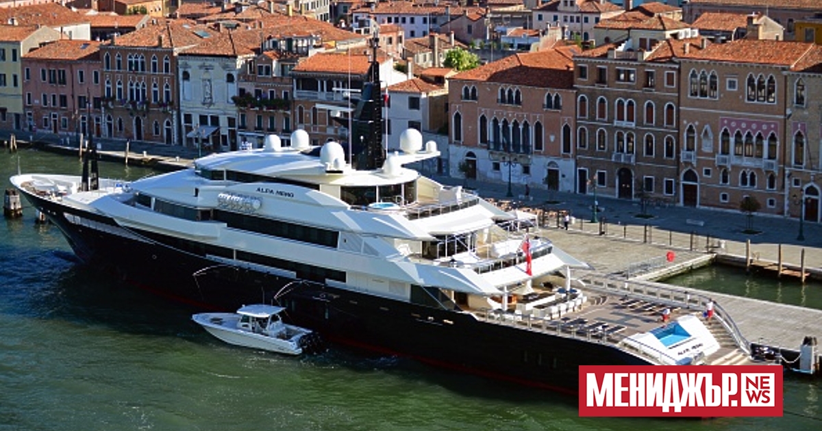 Яхтата Alfa Nero, която в САЩ се смята за собственост