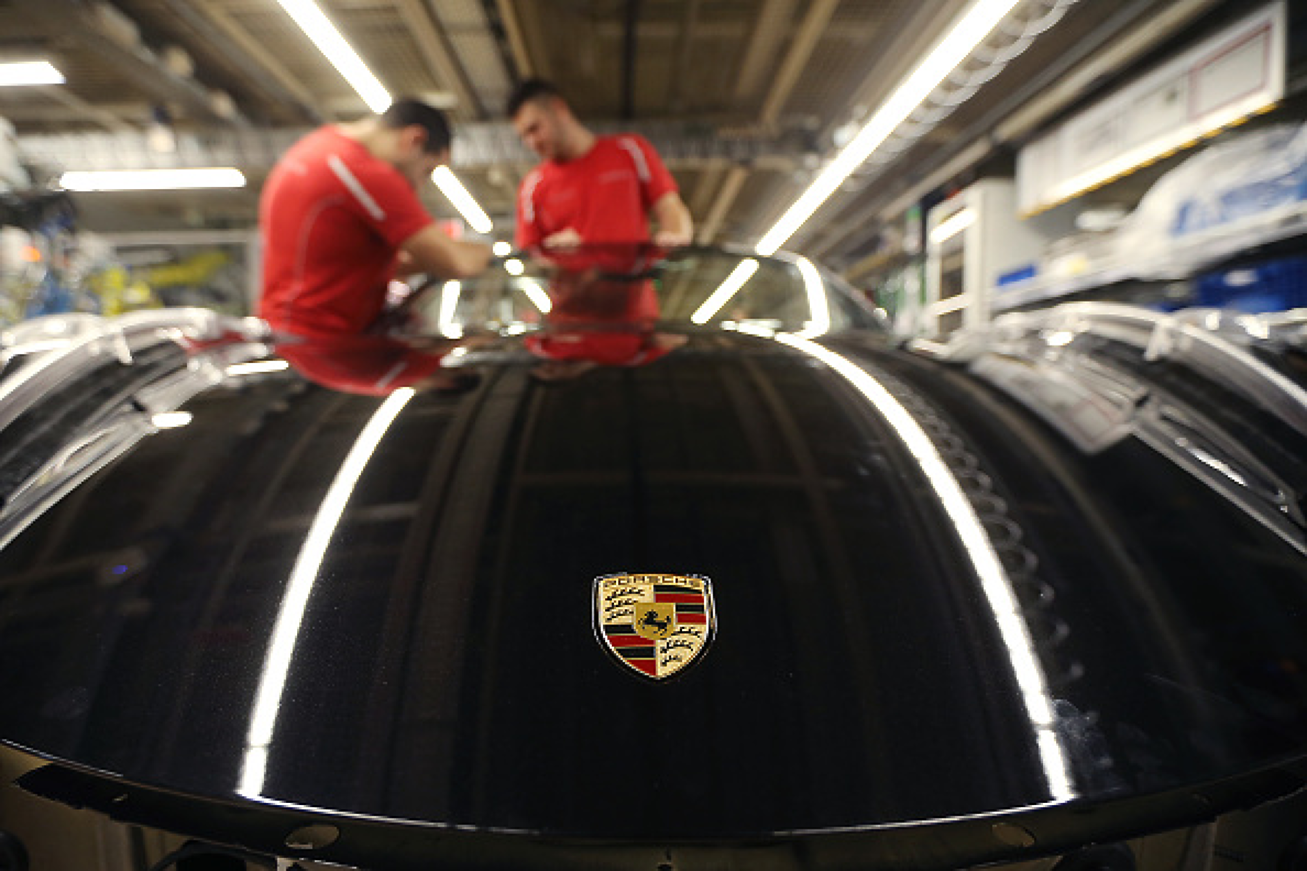 Porsche страда заради недостиг на алуминиеви сплави