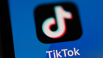 TikTok е събирала мнения на  потребители в САЩ по въпроси като абортите и контрола върху оръжията