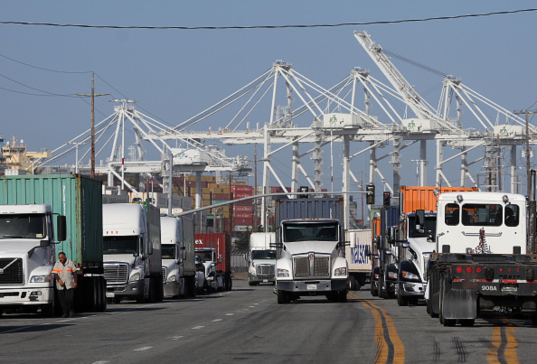 ТРАЙНА//// Бизнес перспективи: Идва ли краят на рецесията за товарните превози в Америка?
