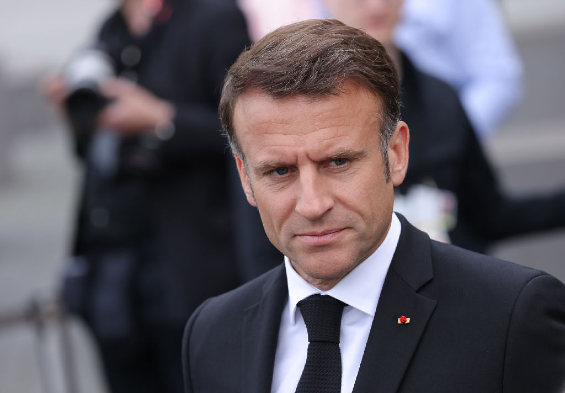 Френската левица ще опита да отмени пенсионната реформа на Макрон