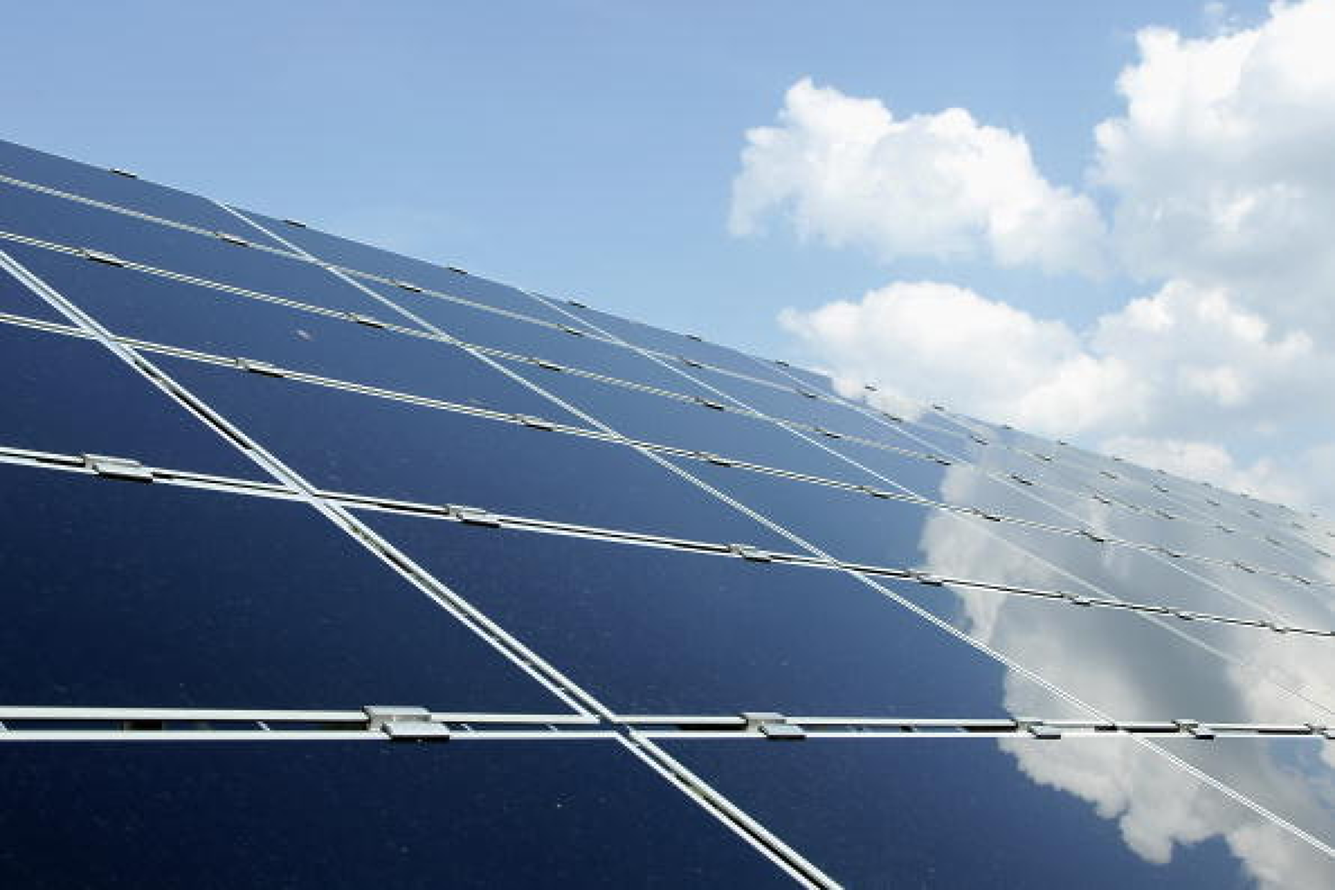 Китайски и саудитски компании ще инвестират $3 млрд.  в производство на слънчеви панели