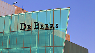 Компанията за добив на диамати De Beers облекчава сделките с редовни  клиенти
