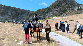 Патриарх Даниил язди кон в поклоннически поход