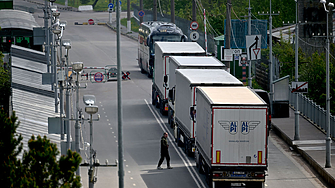 Естония въведе пълен митнически контрол на източната си граница която