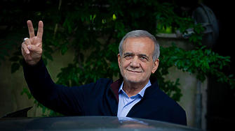 Президентът на Иран е казал на френския си колега Еманюел