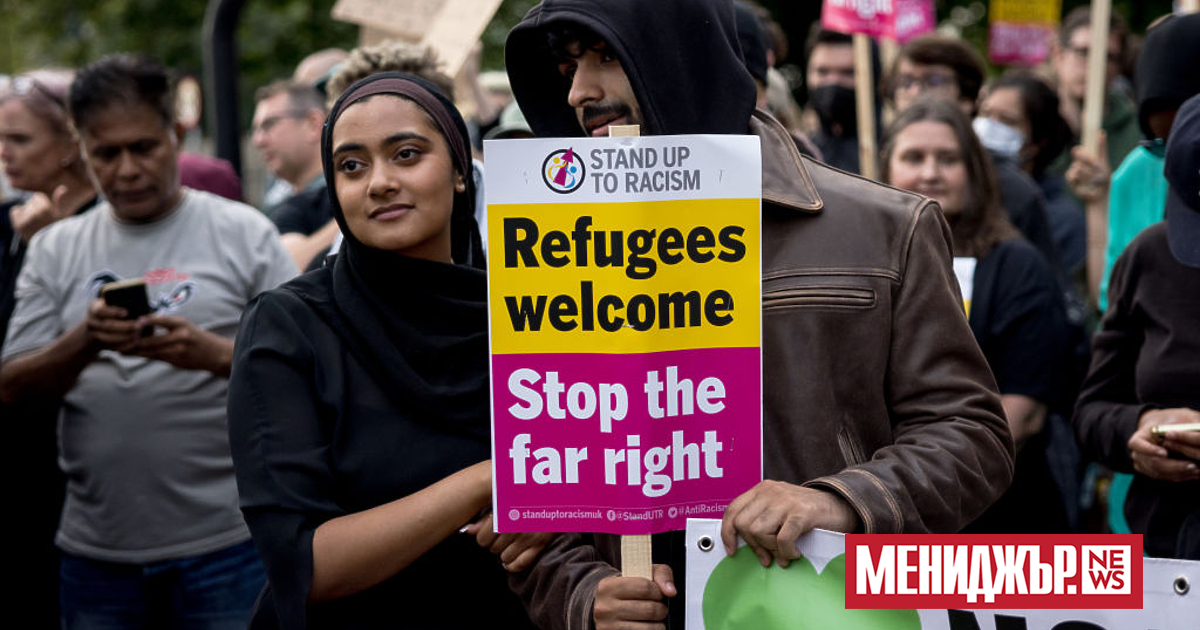 Хиляди протестиращи срещу расизма се събраха в градове в цяла