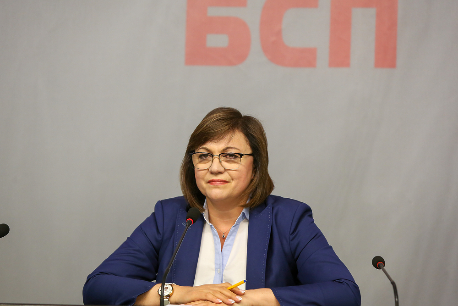 Нинова: Битката за служебен премиер доказва, че изборите в България не са честни