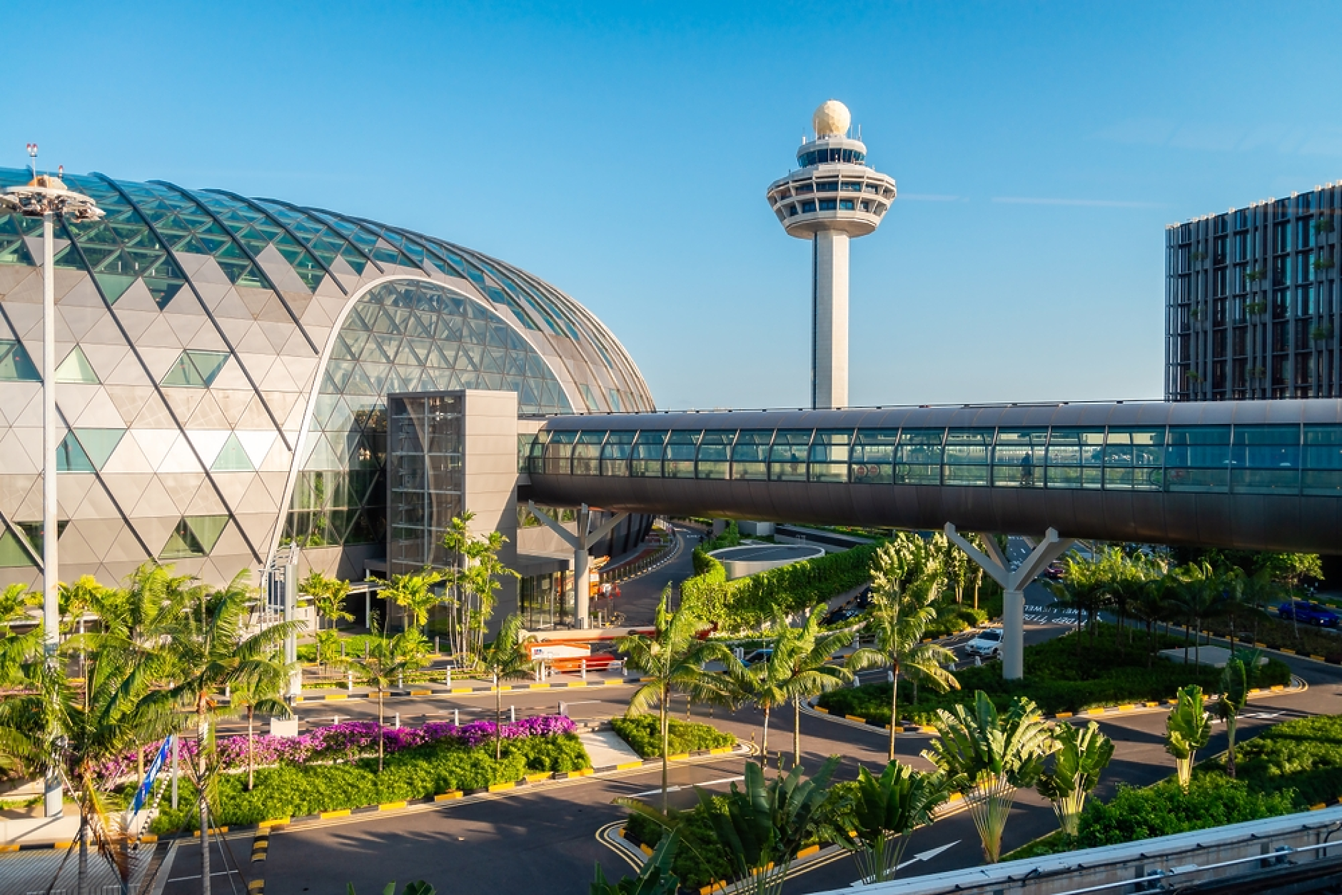 Няма нужда от паспорт: Летището в Сингапур въвежда преминаване с биометрични данни