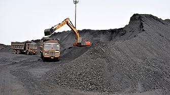 През 2022 г черните въглища за първи път бяха изпреварени