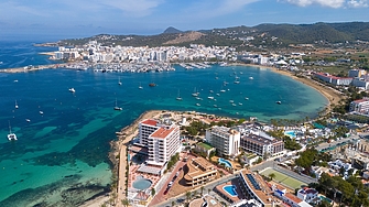 Балеарските острови и преди всичко Ибиса се превърнаха в една