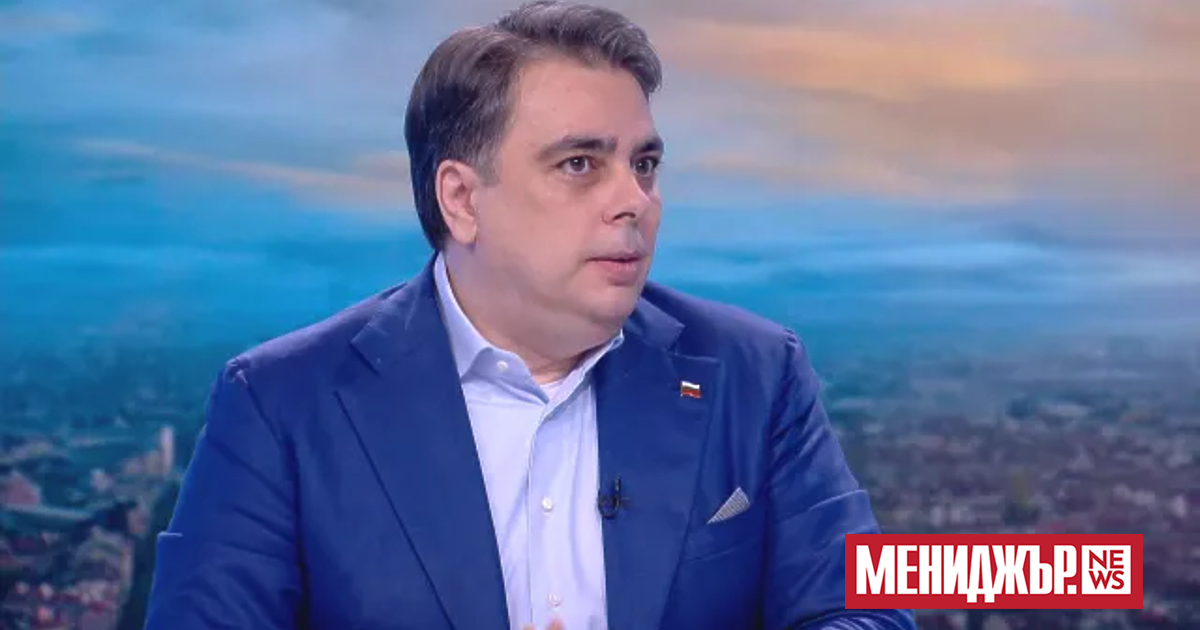 Луи XIV си отиде и вече двама души трябва да