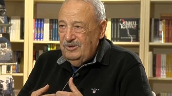 Почина популярният журналист и дългогодишен телевизионен водещ Иван Гарелов съобщиха