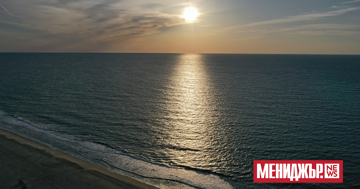 Странна аномалия се случва в Атлантическия океан и експертите не