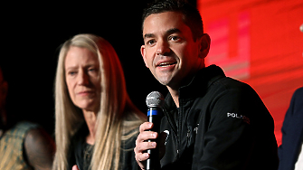 Изстрелването на космическия кораб Crew Dragon с четирима космически туристи