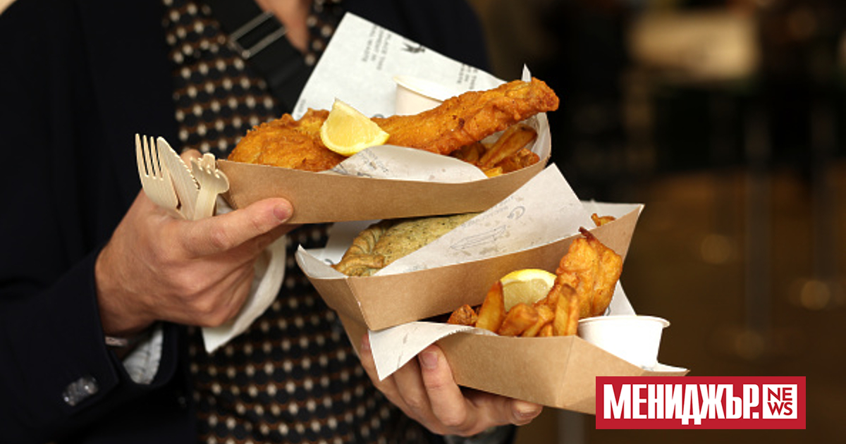 Едно от най-популярните британски ястия, риба и пържени картофи е
